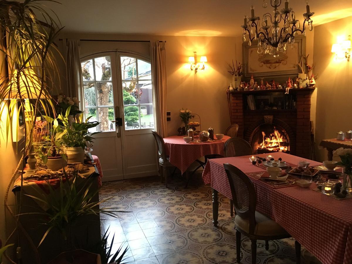 B & B Au Dela Du TempsSaint-Mamet エクステリア 写真