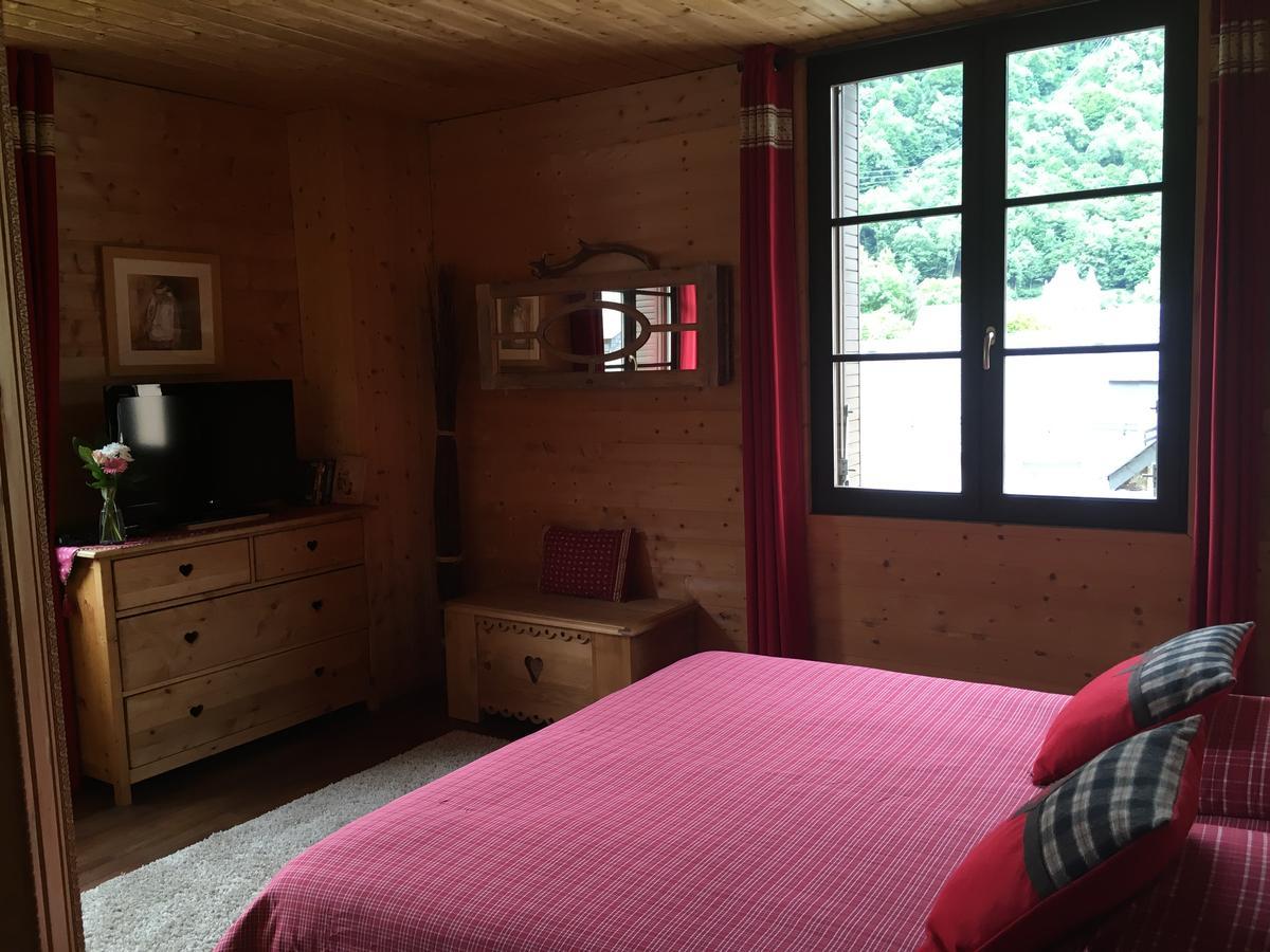 B & B Au Dela Du TempsSaint-Mamet エクステリア 写真